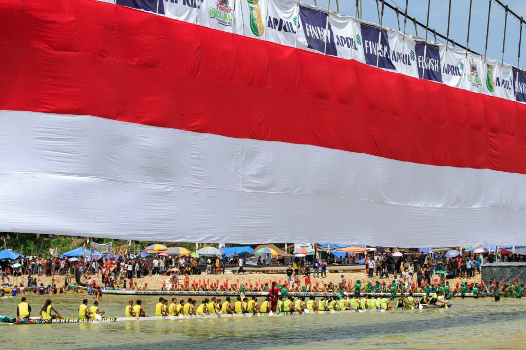 Awal yang Meriah dengan Nuansa Kebangsaan